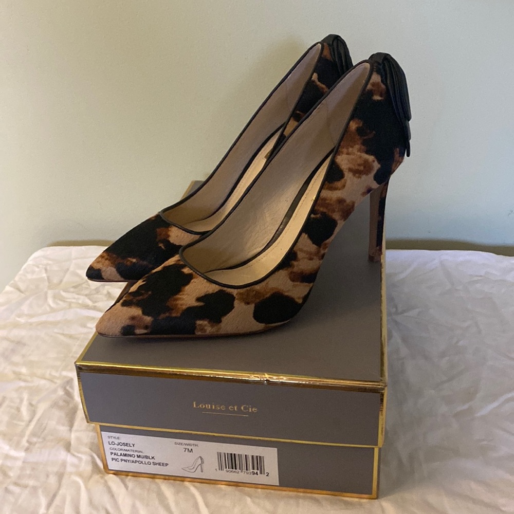 Louise et Cie  Josely heel animal print pony and sheep Size 7